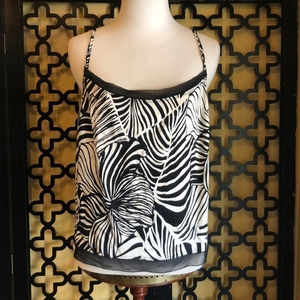 TOMMY BAHAMA 100 % SILK‎ BLACK & WHITE PALM CAMI BLOUSE Size Medium